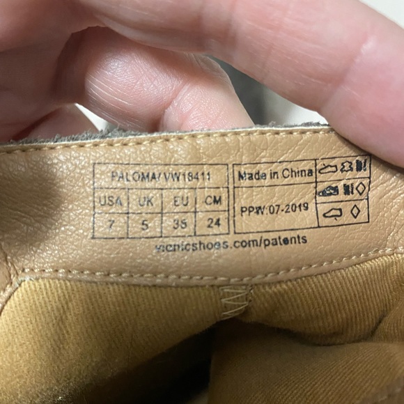 Vionic wedge bootie - Picture 2 of 4